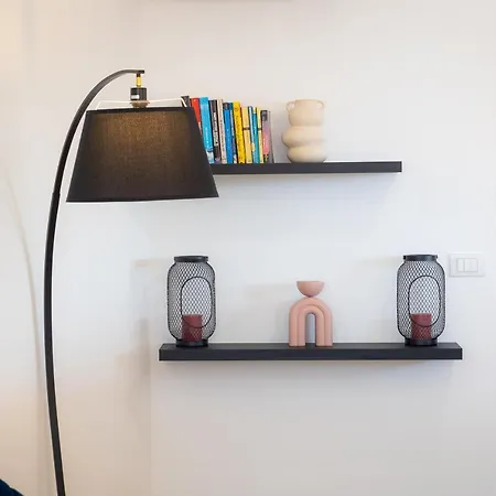 Prati View Penthouse By In 아파트 *