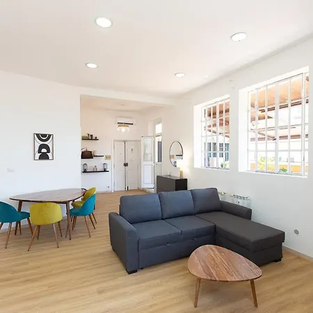 Prati View Penthouse By In * 로마