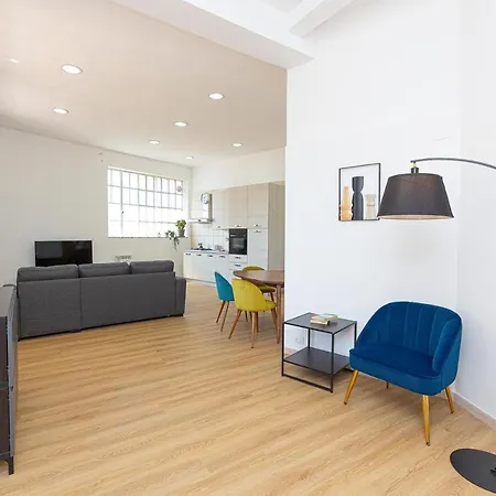 아파트 Prati View Penthouse By In *